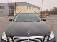 Gebraucht Mercedes E250 204 PS (150 kW) 2011 Schwarz Kombi