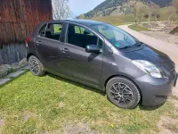 Gebraucht Toyota Yaris 101 PS (74 kW) 2009 Grau Kleinwagen