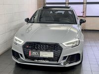 Gebraucht Audi RS3 Ambiente 400 PS (294 kW) 2019 Nardograu Limousine