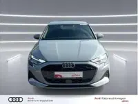 Gebraucht Audi A3 116 PS (85 kW) 2025 Grau (pfeilgrau perleffekt) Limousine