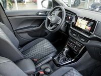 Gebraucht VW T-Cross R-line 150 PS (110 kW) 2024 Deep black perleffekt SUV