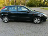 Usata Ford Focus 101 CV (74 kW) 2003 Nero Berlina
