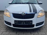 Gebraucht Skoda Fabia 70 PS (51 kW) 2009 Weiß Kleinwagen