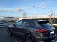 Gebraucht Porsche Cayenne 245 PS (180 kW) 2012 Braun SUV