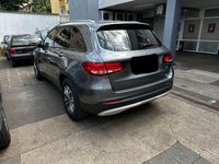 Gebraucht Mercedes GLC220 170 PS (125 kW) 2018 Grau SUV
