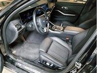Gebraucht BMW 320 Performance 190 PS (139 kW) 2023 Schwarz Limousine