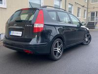 Gebraucht Hyundai i30 109 PS (80 kW) 2010 Schwarz Kombi