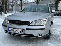 Gebraucht Ford Mondeo Trend 125 PS (91 kW) 2001 Silber Limousine