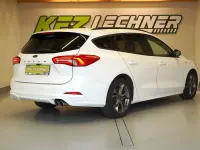 Gebraucht Ford Focus ST 120 PS (88 kW) 2021 Weiß Limousine