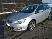 Gebraucht Opel Astra Sport 116 PS (85 kW) 2010 Silber Kombi
