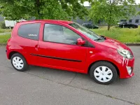 Gebraucht Renault Twingo 76 PS (55 kW) 2009 Rot Kleinwagen