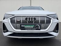 Używany Audi e-tron S-Line 300 kW (408 KM) 2022 Biały SUV
