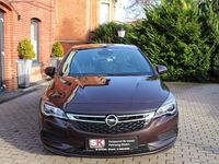 Gebraucht Opel Astra Edition 105 PS (77 kW) 2016 Braun Limousine