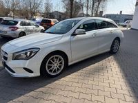 Gebraucht Mercedes CLA200 136 PS (100 kW) 2016 Weiß Kombi