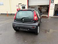 Gebraucht Citroën C1 50 PS (36 kW) 2006 Rot Kleinwagen