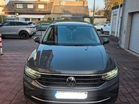 Gebraucht VW Tiguan Life 150 PS (110 kW) 2022 Grau SUV