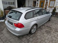 Gebraucht BMW 318 143 PS (105 kW) 2010 Silber Kombi