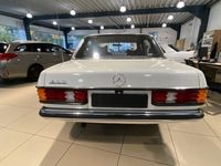 Gebraucht Mercedes 200 94 PS (69 kW) 1979 Limousine
