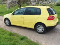 Gebraucht VW Golf V 105 PS (77 kW) 2005 Gelb Kleinwagen