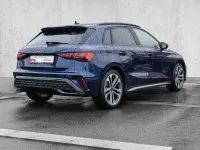 Gebraucht Audi A3 S-Line 116 PS (85 kW) 2025 Navarrablau metallic Limousine