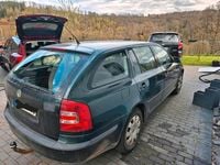 Usado Skoda Octavia 102 HP (75 kW) 2008 Verde Carrinha