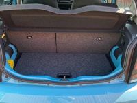 Second-hand VW up! 60 CP (44 kW) 2020 Albastru Hatchback