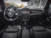 Gebraucht Mini Cooper 136 PS (100 kW) 2023 Rot Kleinwagen