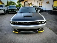 Używany Dodge Challenger 377 KM (277 kW) 2021 Srebrny Coupe