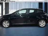 Używany Renault Clio V Evolution 115 KM (84 kW) 2024 Czarny Sedan/Limuzyna