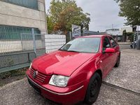 Gebraucht VW Bora 74 PS (54 kW) 2002 Rot Limousine