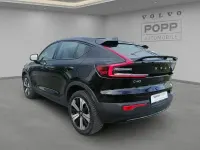 Używany Volvo EC40 Core 169 kW (231 KM) 2022 Czarny SUV