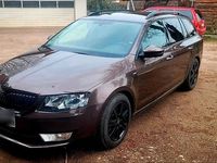 Gebraucht Skoda Octavia 194 PS (142 kW) 2016 Braun Kleinwagen