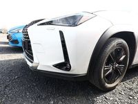 Gebraucht Lexus UX Launch Edition 184 PS (135 kW) 2019 Sonic white sonic white SUV