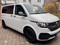 Gebraucht VW Multivan 110 PS (80 kW) 2020 Weiß Van / Kleinbus