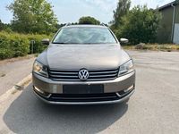 Second-hand VW Passat Highline 299 CP (219 kW) 2011 Maro Break