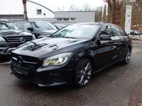 Gebraucht Mercedes CLA220 Shooting Brake 177 PS (130 kW) 2015 Schwarz Kombi
