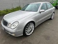 Gebraucht Mercedes E350 Avantgarde 272 PS (200 kW) 2005 Grau Limousine