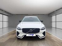 Gebraucht Volvo XC60 Plus 197 PS (144 kW) 2024 Crystal white SUV