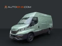 Second-hand Iveco Daily 156 CP (114 kW) 2025 Verde Monovolum