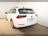 Gebraucht VW Golf VII Life 150 PS (110 kW) 2021 Pure white Kleinwagen