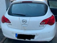 Gebraucht Opel Astra 110 PS (80 kW) 2012 Weiß Limousine