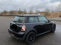 Gebraucht Mini ONE 98 PS (72 kW) 2010 Schwarz Kleinwagen