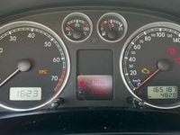 Gebraucht VW Passat 116 PS (85 kW) 2001 Silber Limousine