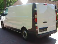 Usado Renault Trafic Komfort 145 CV (106 kW) 2021 Blanco Monovolumen