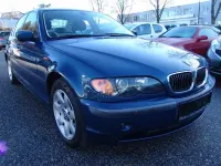 Gebraucht BMW 325 192 PS (141 kW) 2002 Topasblau metallic Limousine