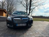 Gebraucht Opel Insignia 131 PS (96 kW) 2013 Schwarz Kombi