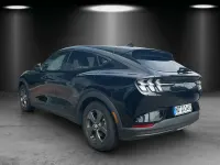 Gebraucht Ford Mustang Mach-E 216 kW (294 PS) 2023 Iridiumschwarz metallic SUV