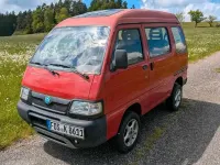 Gebraucht Piaggio Porter 65 PS (47 kW) 2008 Rot Limousine