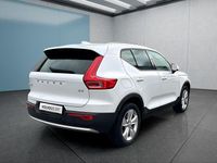 Gebraucht Volvo XC40 Core 163 PS (119 kW) 2024 Weiß SUV