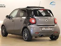 Usado Smart ForFour Brabus 109 HP (80 kW) 2017 Cinzento Citadino